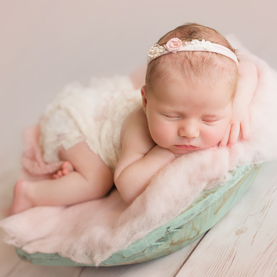 Sonja Griffioen - Newborn Photography