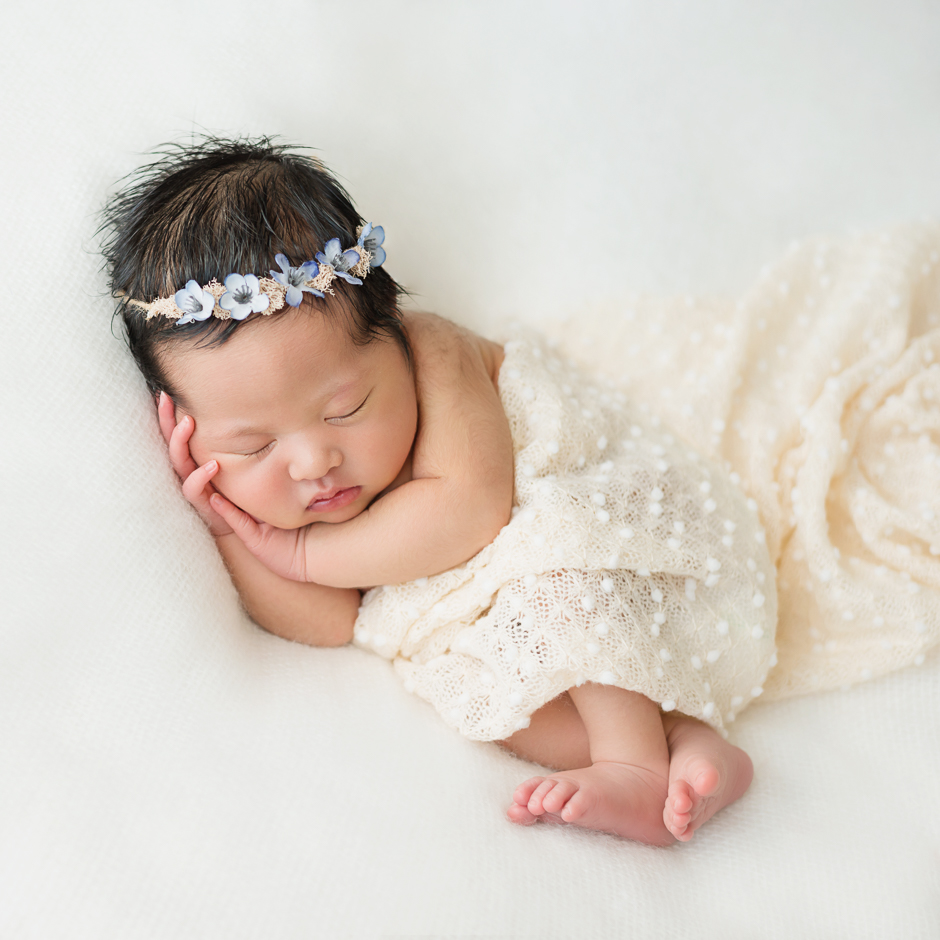 Sonja Griffioen - Newborn Photography